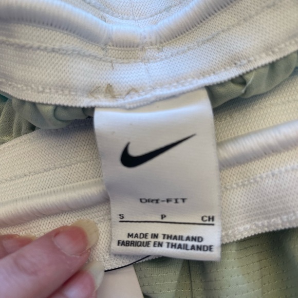 NWT Nike Icon Basketball Shorts. - Picture 7 of 10